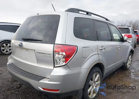 2011 Subaru Forester 2.5X Premium из США, поврежденный, VIN JF2SHADC6BH751797